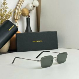 Picture of Balenciga Sunglasses _SKUfw54058718fw